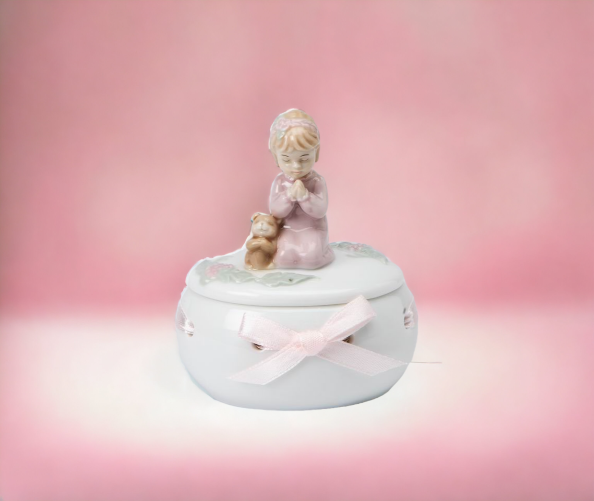 Ceramic Girl Praying Box, Religious Décor, Religious Gift, Church Décor, Church Gift, Baptism Gift