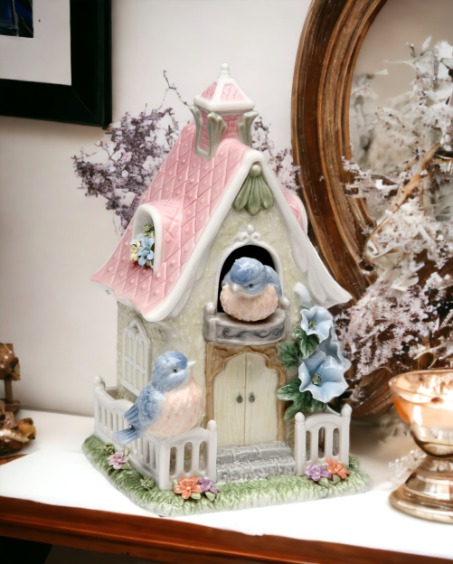 Ceramic Bluebird Birdhouse Music Box, Home Décor, Gift for Her, Gift for Mom, Kitchen Décor, Birdwatcher Gift, Vintage Decor