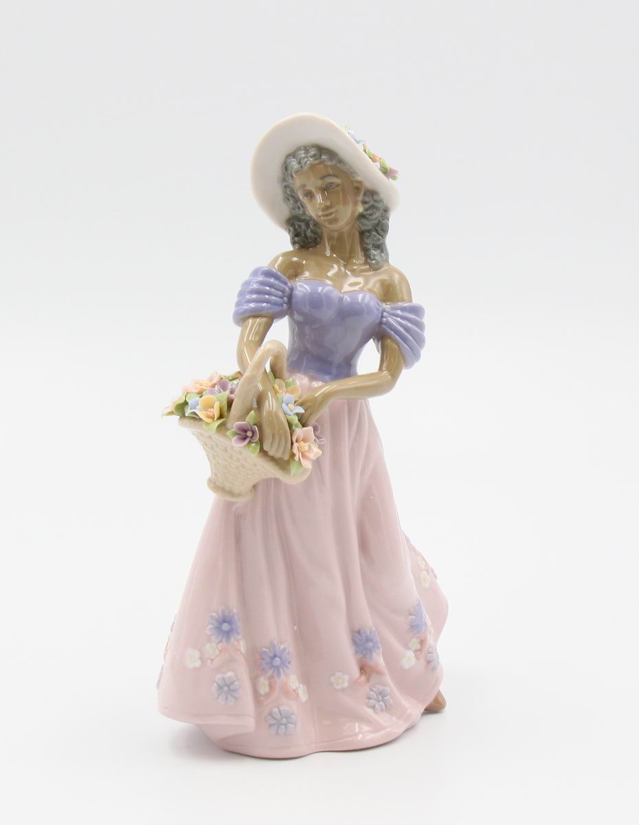 Ceramic African American Lady With Flower Basket Figurine Home Décor Gift for Her Gift for Mom - Figurine