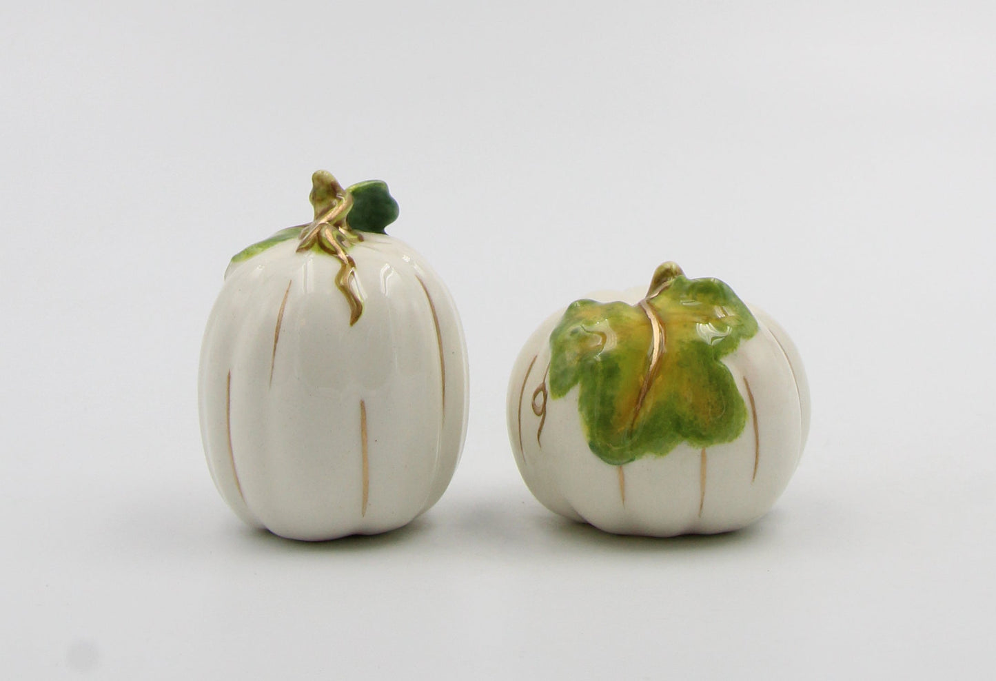 Ceramic Autumn Harvest Thanksgiving Decor White Pumpkin Salt and Pepper Shakers Gift for Her Gift for Mom Kitchen Décor
