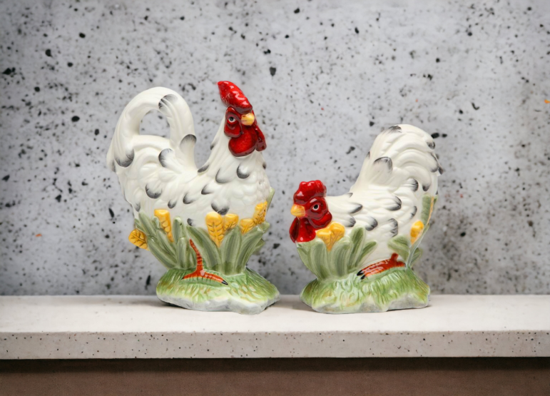 Ceramic Black & White Rooster Salt & Pepper Shakers Home Décor Gift for Her Gift for Mom Kitchen Décor Farmhouse Decor