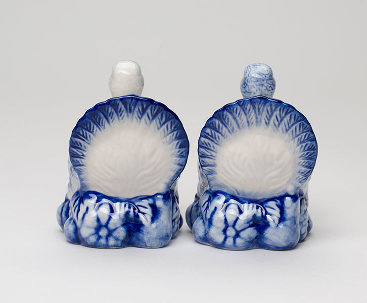 Ceramic Blue Print Turkey Salt and Pepper Shakers Thanksgiving Decor Fall Decor Farmhouse Kitchen Decor Gift for Her