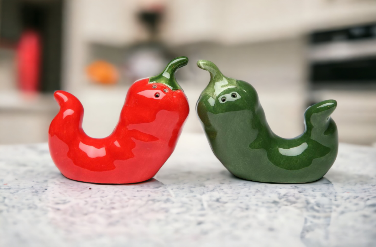Ceramic Chili Pepper Shaped Salt & Pepper Shakers Home Décor Gift for Her Gift for Mom Kitchen Décor Farmhouse Décor
