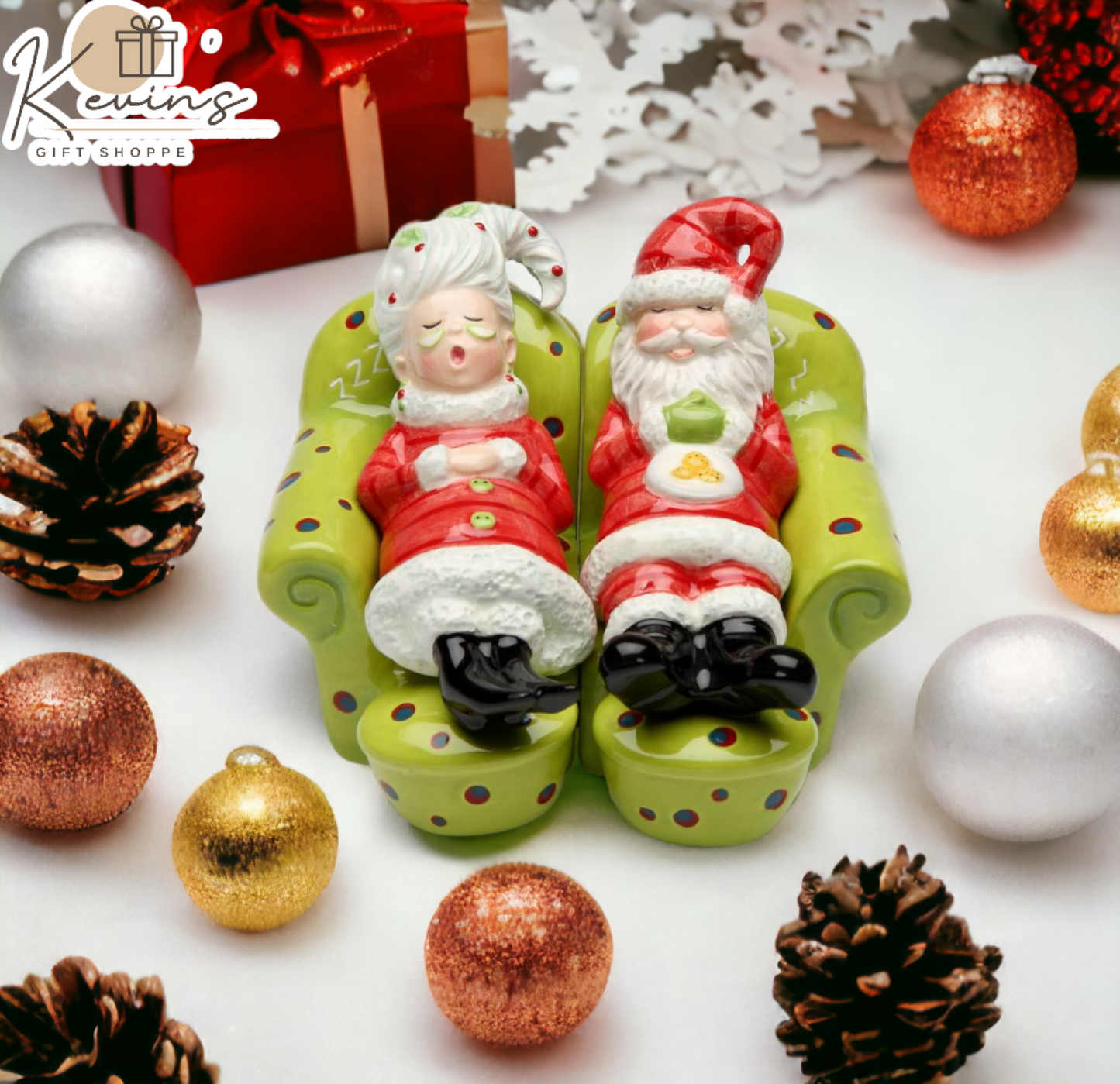 Ceramic Christmas Decor Santa and Mrs. Claus Taking a Nap Salt and Pepper Shakers Home Décor Gift for Her Gift for Mom