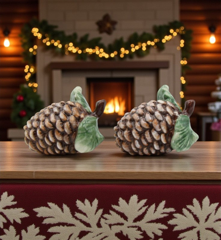 Ceramic Christmas Pine Cone Salt & Pepper Shakers Home Décor Gift for Her Gift for Mom Kitchen Décor Christmas Décor