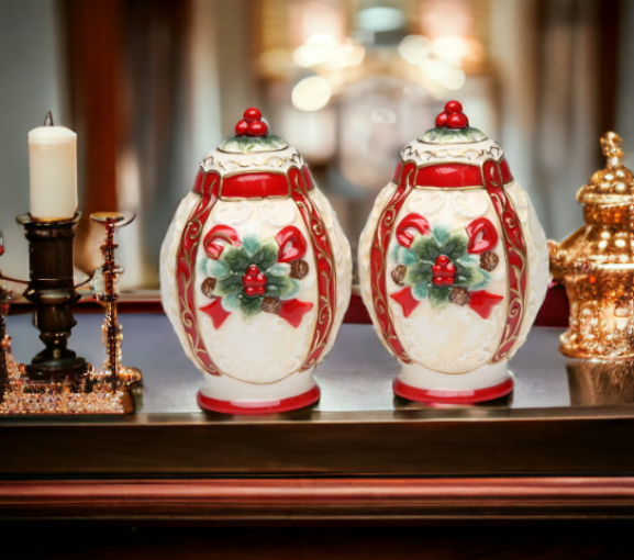 Ceramic Christmas Poinsettia Salt & Pepper Shakers Home Décor Gift for Her Gift for Mom Kitchen Décor Christmas Décor