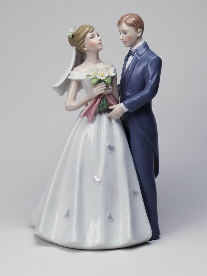Ceramic Classic Bride & Groom Figurine Wedding Décor Wedding Gift Wedding Favor Anniversary Décor Anniversary Gift Home