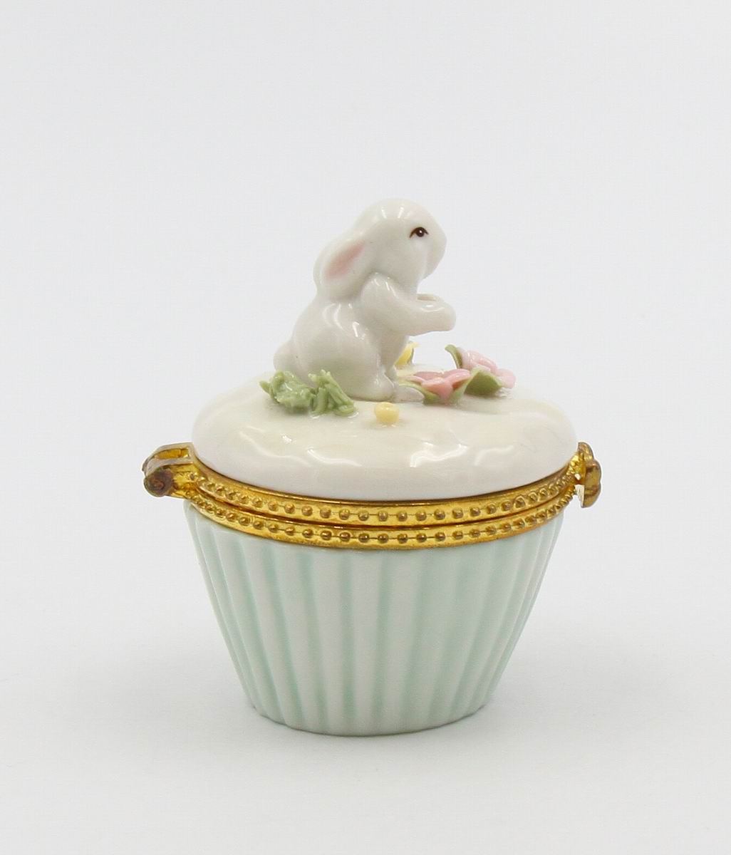 Ceramic Easter Bunny Rabbit Hinge Box Home Décor Gift for Her Gift for Mom Bathroom Décor Spring Decor Easter Decor
