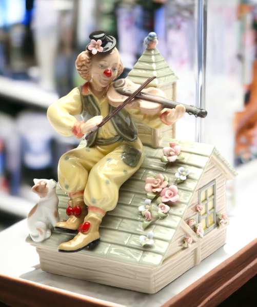 Ceramic Fiddler on the Roof Clown Music Box Home Décor Gift for Her Gift for Mom Kitchen Décor - Music box