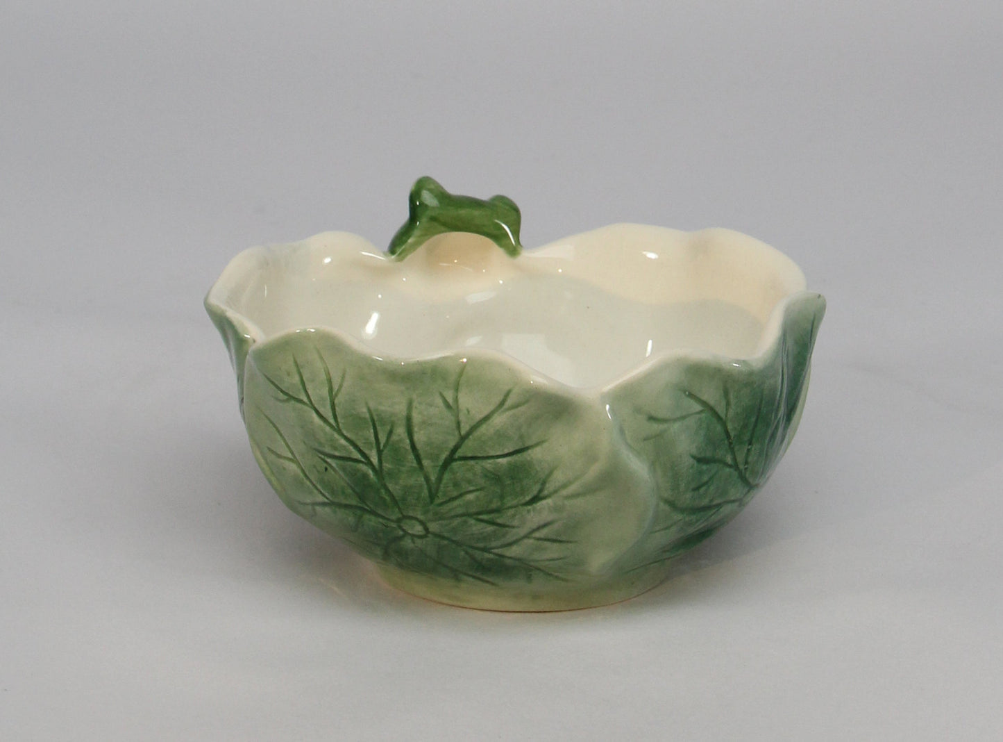 Ceramic Frog in Lily Pad Candy Bowl Home Décor Gift for Her Mom Spring Décor Cottagecore Nature Lover Gift - Bowls