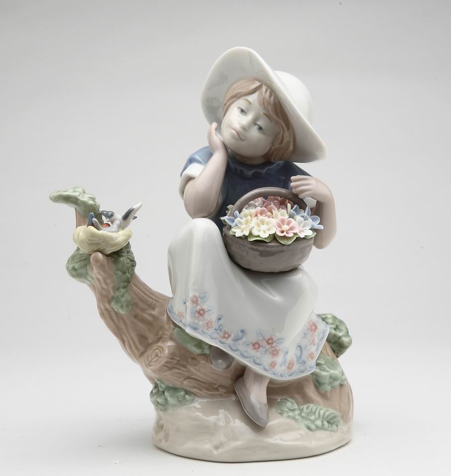 Ceramic Girl with Flower Basket Daydreaming Figurine Home Décor Gift for Her Mom Farmhouse Kitchen Décor Vintage Decor