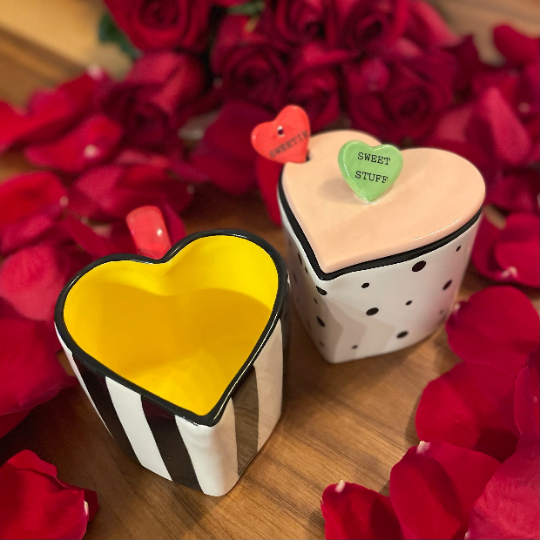 Ceramic Heart Shaped Sugar & Creamer Home Décor Gift for Her Gift for Mom Kitchen Décor Valentine’s Day Décor Romantic