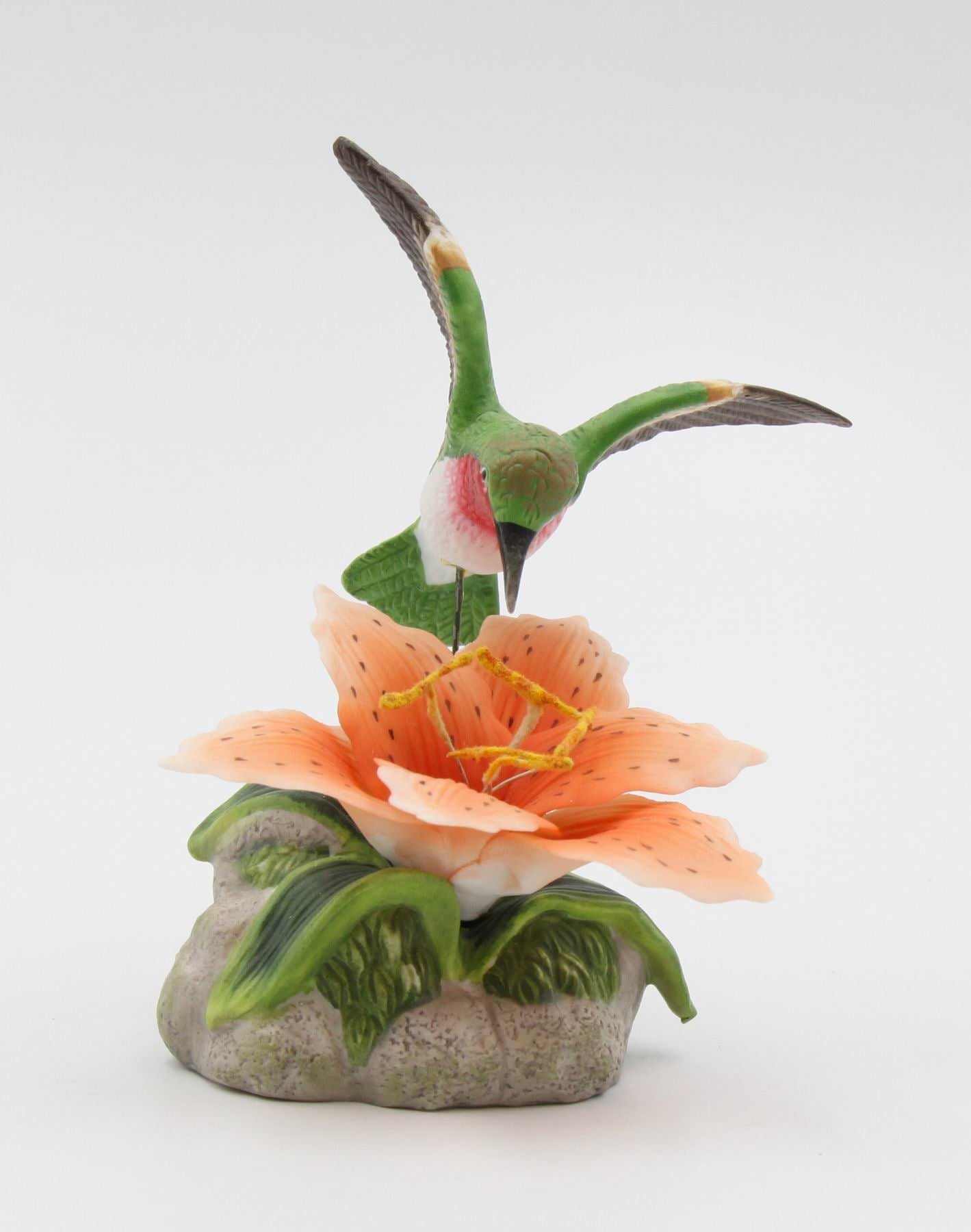 Ceramic Hummingbird with Lily Flower Figurine Home Décor Gift for Her Gift for Mom Nature Lover Gift Birdwatcher Gift