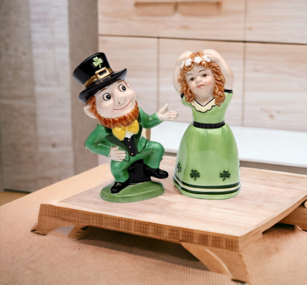 Ceramic Irish Couple Dancing Salt and Pepper Shakers Home Décor Gift for Her Gift for Mom Kitchen Décor Irish Saint