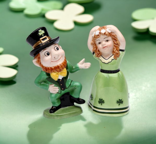 Ceramic Irish Couple Dancing Salt and Pepper Shakers Home Décor Gift for Her Gift for Mom Kitchen Décor Irish Saint