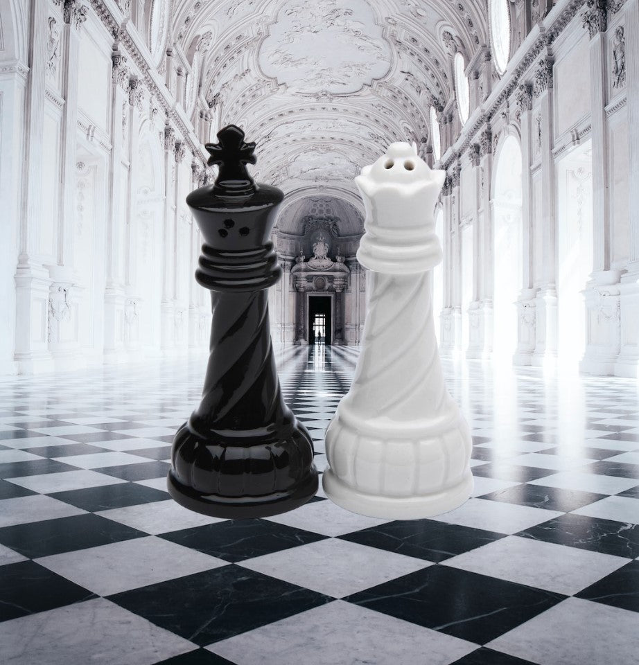 Ceramic King And Queen Chess Pieces Salt And Pepper Shakers Home Décor Gift for Him Gift for Dad Kitchen Décor Game