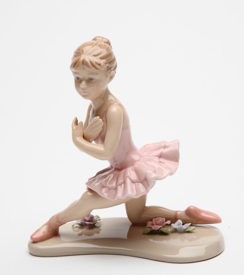 Knee Down Ballerina In Pink - kevinsgiftshoppe