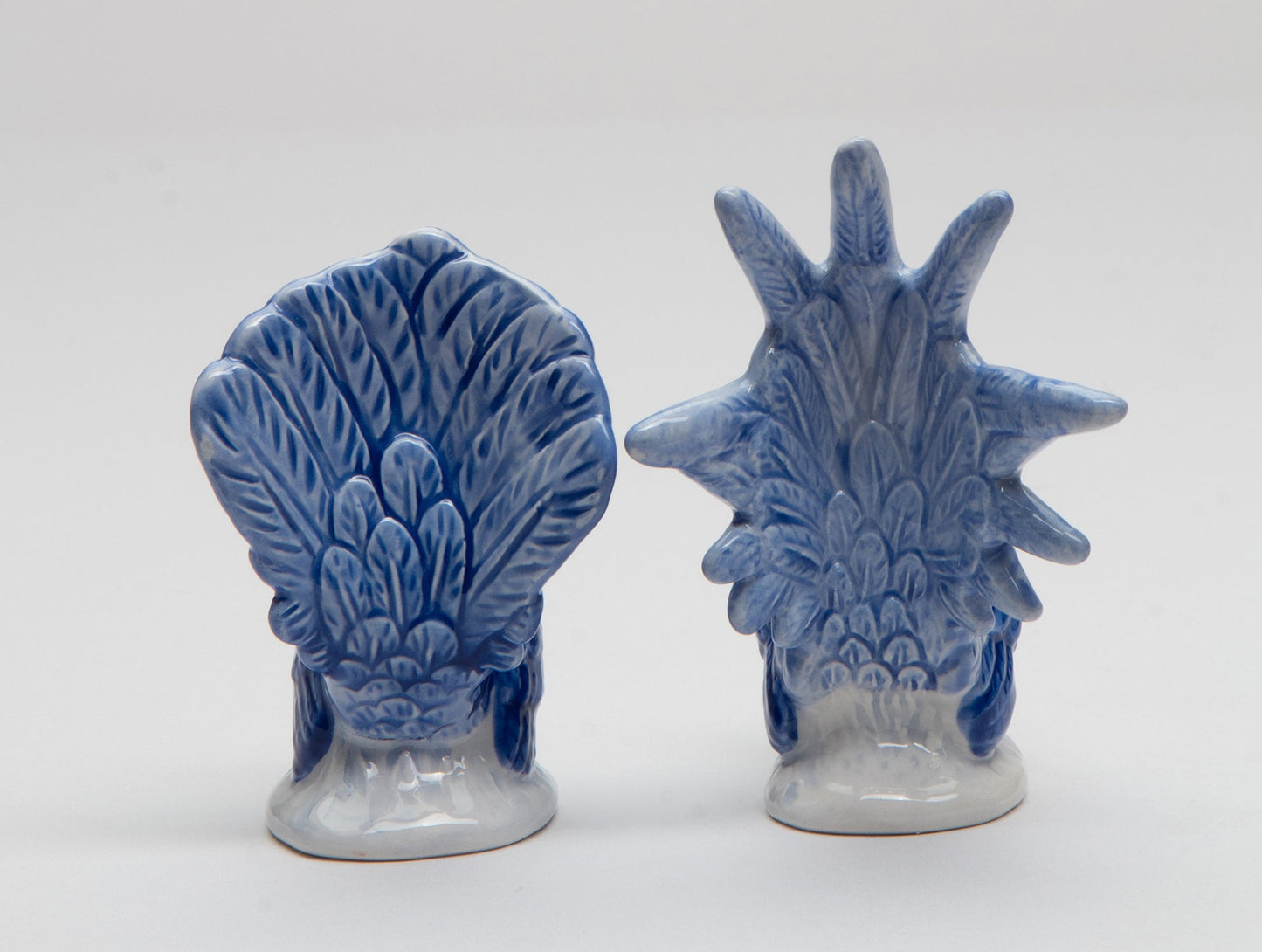 Ceramic Mini Blue Rooster Salt And Pepper Shakers Gift for Her Gift for Mom Farmhouse Kitchen Décor Fall Décor