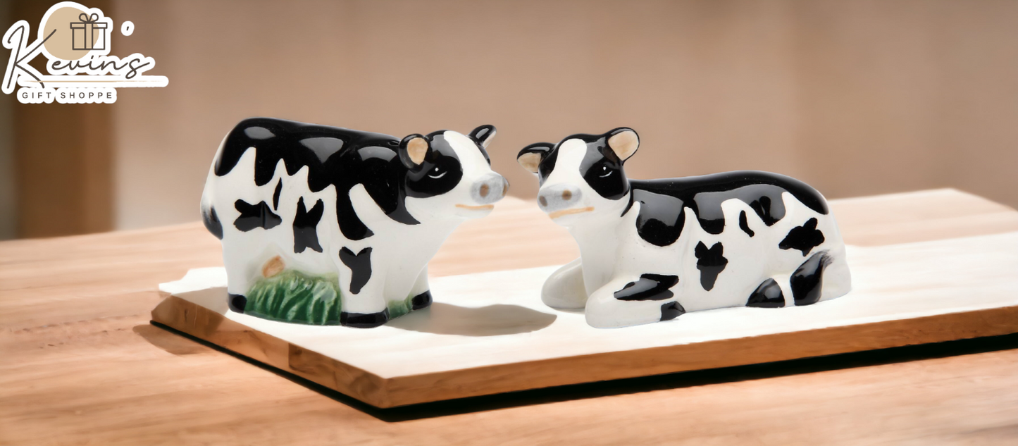 Ceramic Mini Cows Salt & Pepper Shakers Home Décor Gift for Her Gift for Mom Kitchen Décor Farmhouse Décor - Salt &