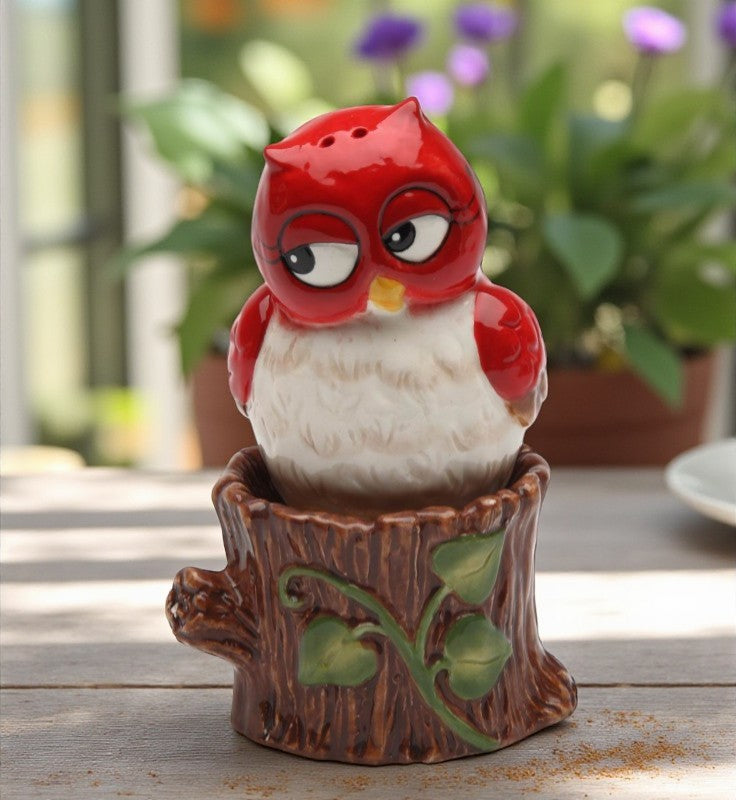 Ceramic Owl On The Tree Stump Salt & Pepper Shakers Home Décor Gift for Her Gift for Mom Kitchen Décor Birdwatcher Gift
