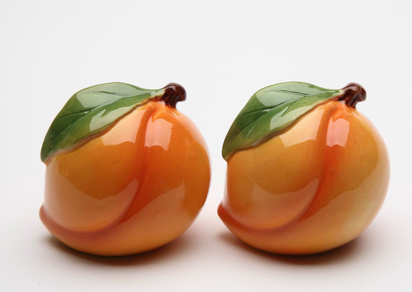 Peach Salt & Pepper - kevinsgiftshoppe