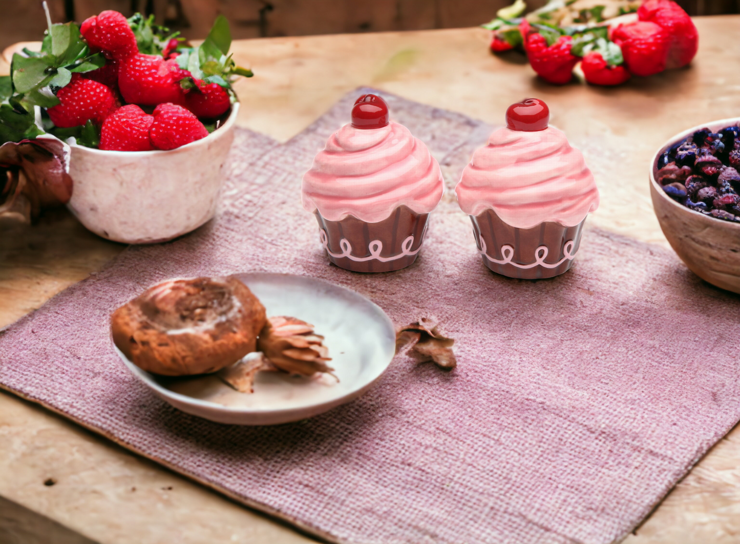 Ceramic Pink Cupcake Salt & Pepper Shakers Wedding Décor Gift for Her Gift for Mom Kitchen Décor Bakery Décor Café