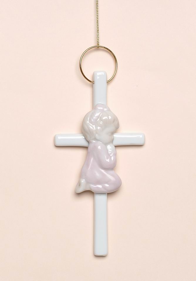Praying Girl On The Small Cross - kevinsgiftshoppe