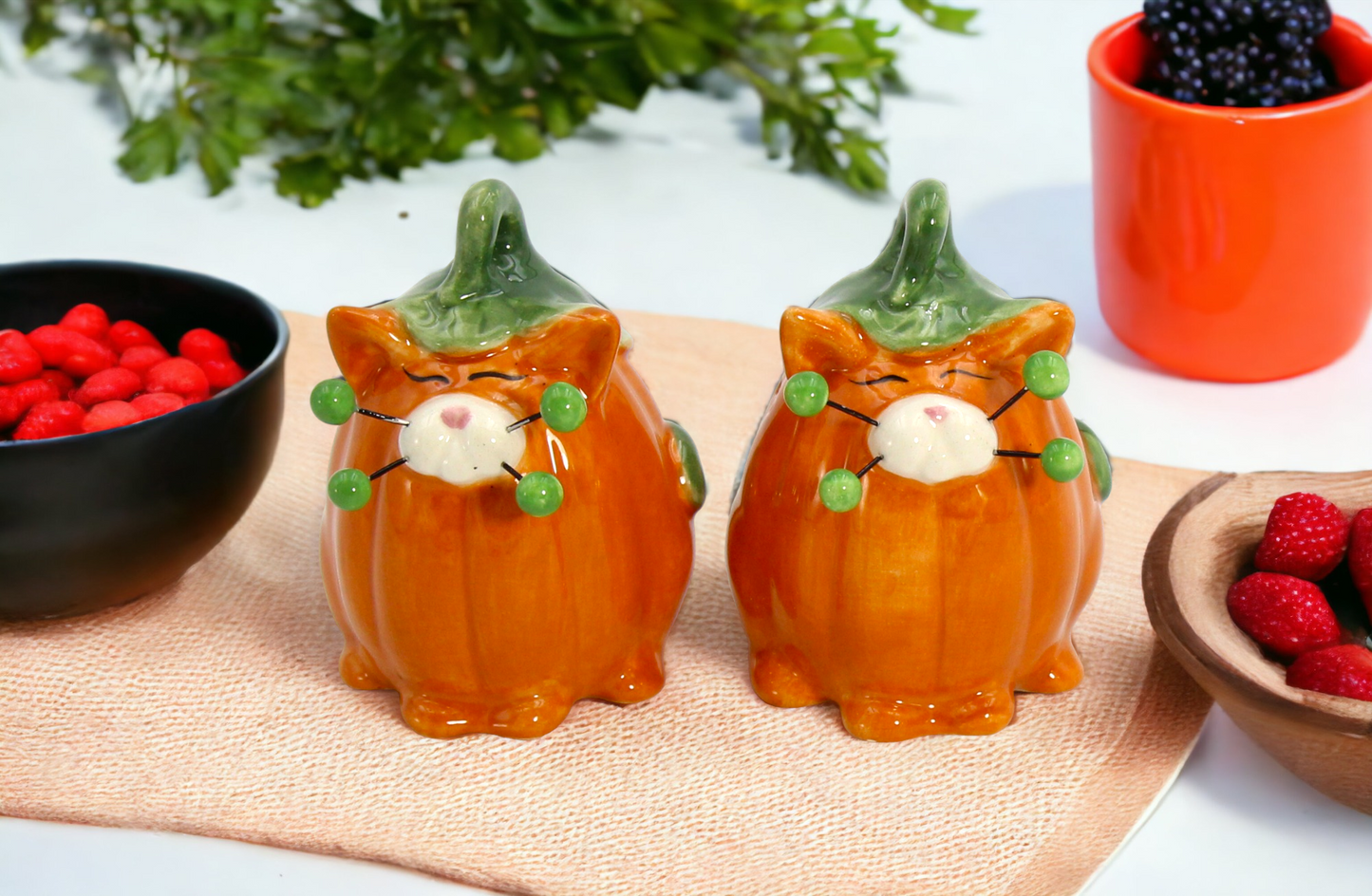 Ceramic Pumpkin Cats with Beaded Whiskers Salt and Pepper Gift for Her Gift for Mom Kitchen Décor Fall Décor Halloween