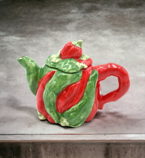 Ceramic Red Pepper Mini Teapot Gift for Her Gift for Mom Tea Party Décor Café Décor Farmhouse Kitchen Décor - teapot