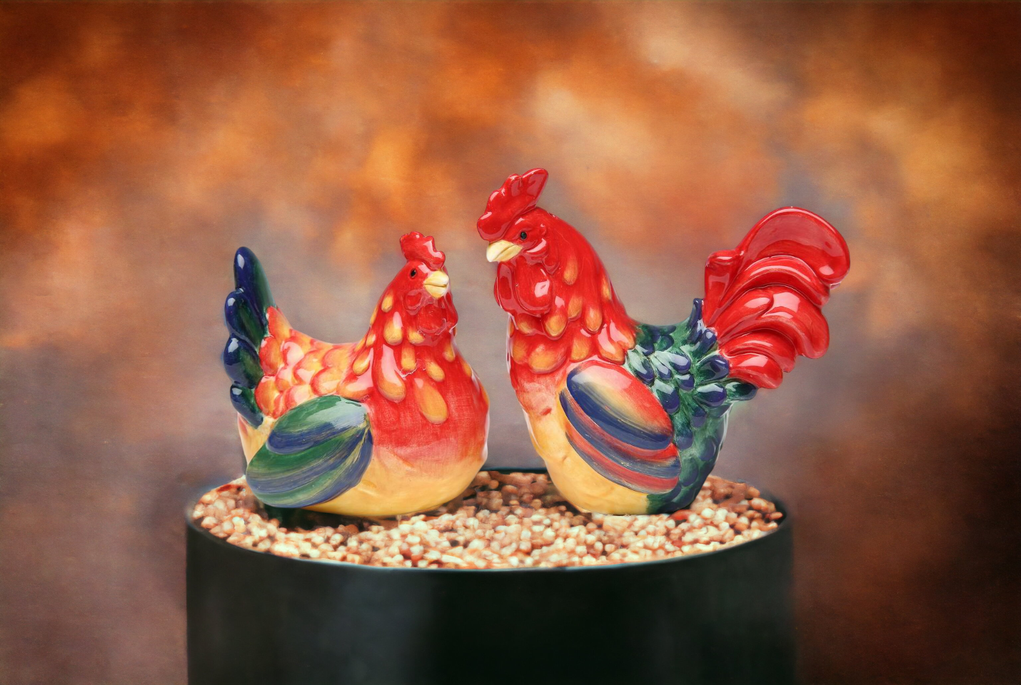 Ceramic Rooster Couple Salt & Pepper Shakers Home Décor Gift for Her Gift for Mom Kitchen Décor Farmhouse Decor - Salt