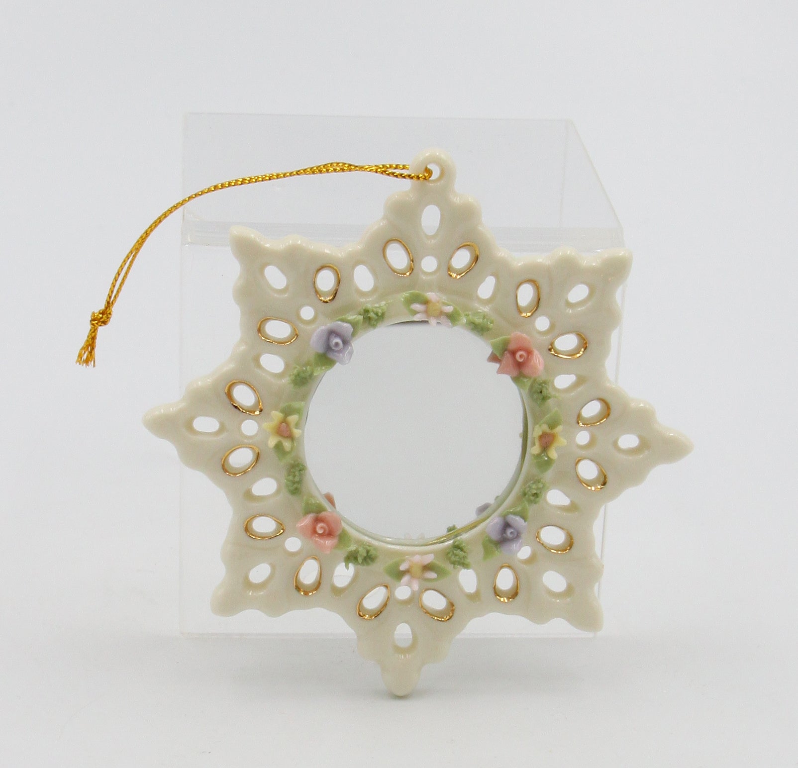 Ceramic Snowflake Ornament Home Décor Gift for Her Gift for Mom Kitchen Décor Christmas Décor - Holiday Ornaments