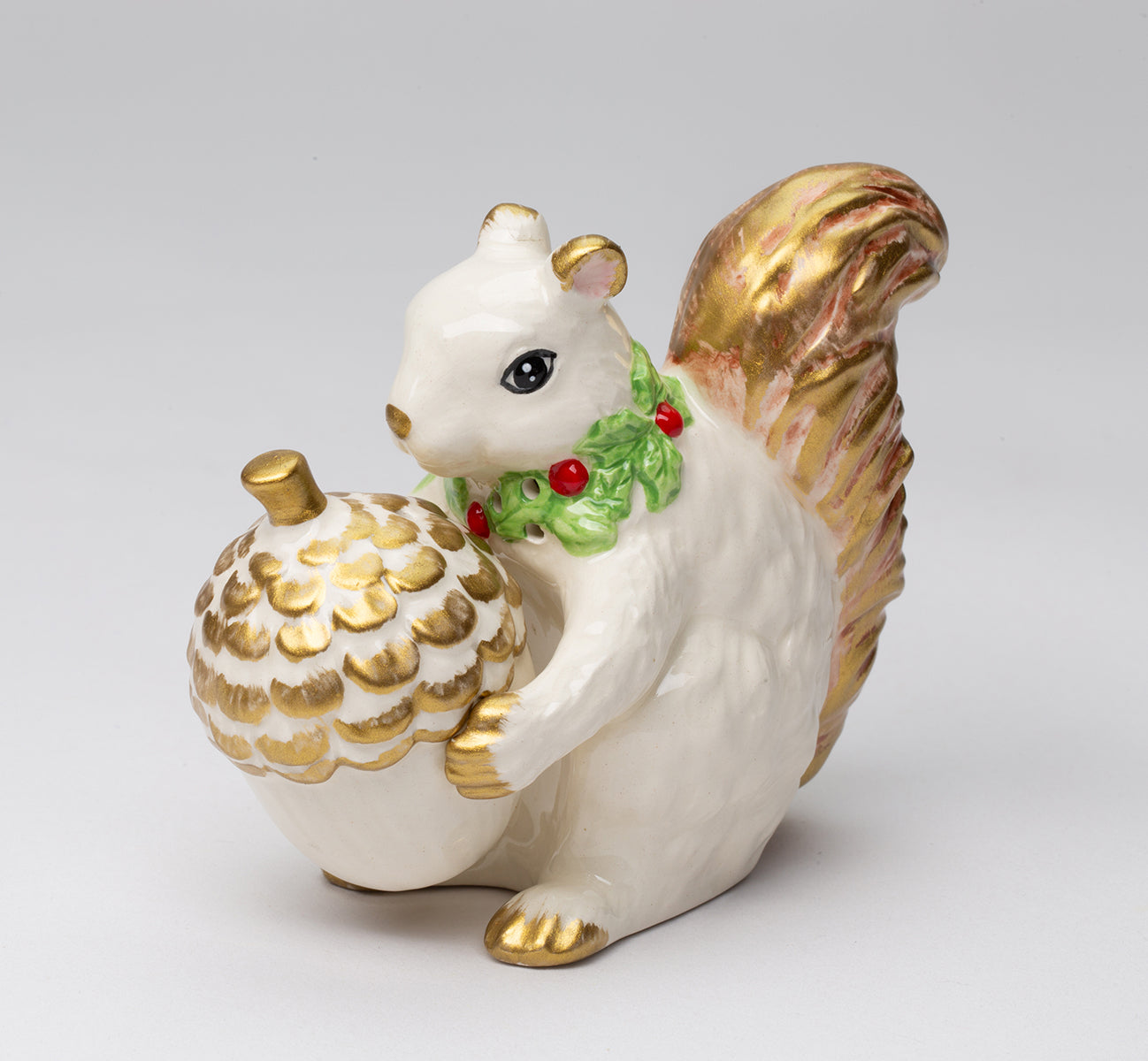 Ceramic Squirrel With Acorn Ceramic Salt And Pepper Shakers Christmas Decor Thanksgiving Decor Gift for Mom - Salt &