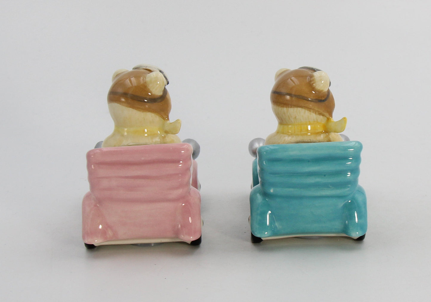Ceramic Teddy Bear Couple Driving Car Salt and Pepper Shakers Home Décor Gift for Her Gift for Mom Kitchen Décor - Salt