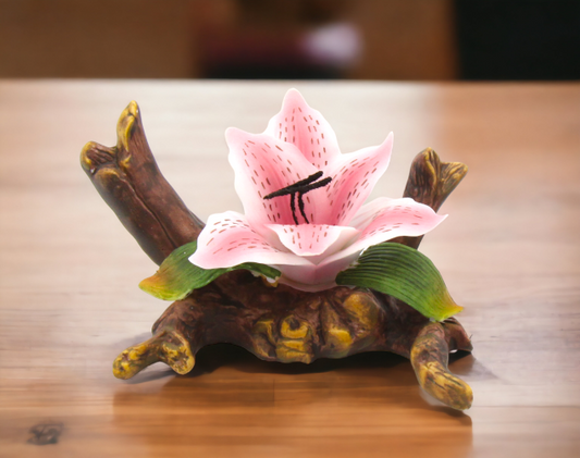 Ceramic Tiger Lily Flower Figurine Home Décor Gift for Her Mom Farmhouse Kitchen Décor Vintage Decor - Figurine