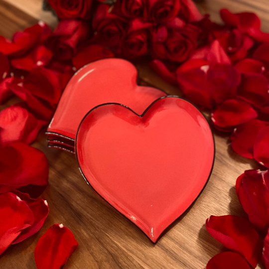 Ceramic Valentine’s Day Decor Red Heart-Shaped Plates Set of 4 Wedding Décor Wedding Gift Wedding Favor Anniversary