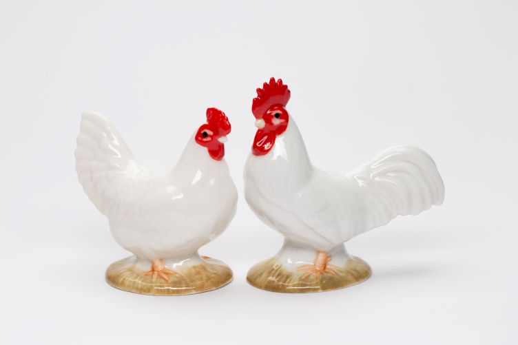 Ceramic White Rooster and Hen Salt and Pepper Shakers Gift for Her Mom Farmhouse Kitchen Décor Fall Décor Thanksgiving