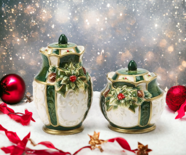Christmas Decor Ceramic Holly Salt & Pepper Shakers Home Décor Gift for Her Gift for Mom Kitchen Décor - Salt & Pepper
