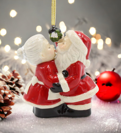 Christmas Decor Santa And Mrs. Claus Kissing Ornament Home Décor Gift for Her Gift for Mom Kitchen Décor Christmas