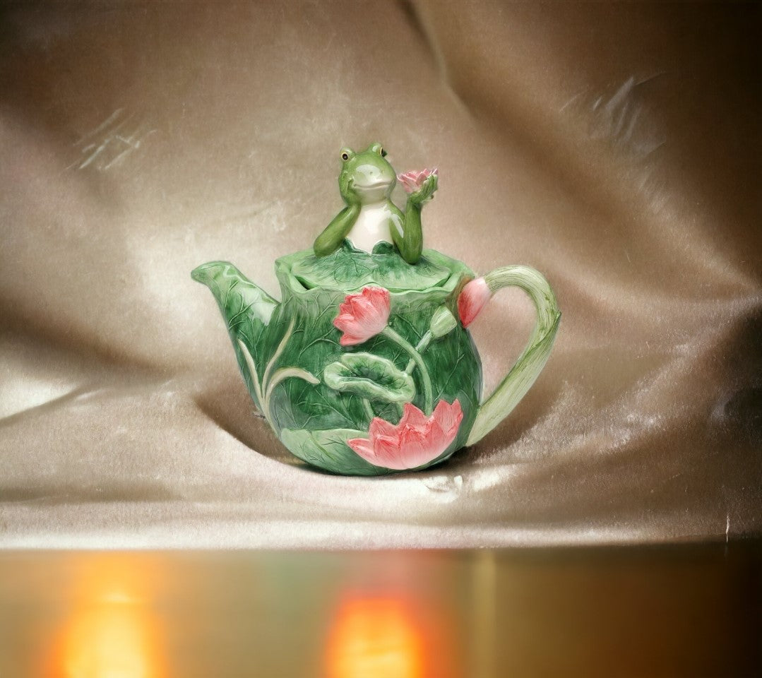 Hand Crafted Ceramic Frog Teapot Gift for Her Gift for Mom Tea Party Décor Café Décor Spring Kitchen Decor Cottagecore