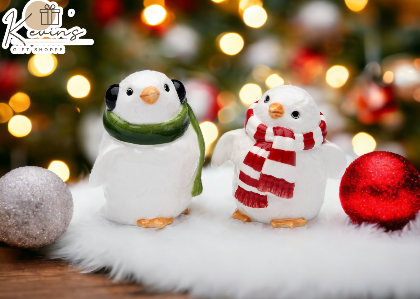 Hand Painted Ceramic Christmas Penguin Couple Salt & Pepper Shakers Home Décor Gift for Her Gift for Mom Kitchen Décor