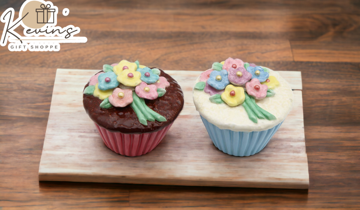 Hand Painted Ceramic Flower Cupcake Salt & Pepper Shakers Cafe Decor Home Décor Gift for Her Gift for Mom Kitchen Décor