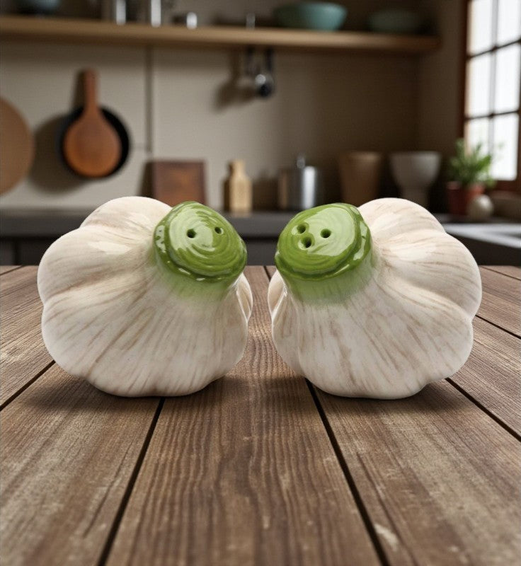Hand Painted Ceramic Garlic Salt & Pepper Shakers Home Décor Gift for Her Gift for Mom Kitchen Décor Farmhouse Décor