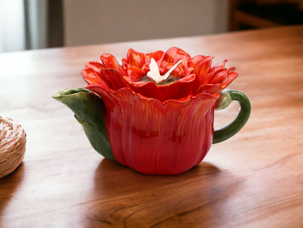 Hand Painted Ceramic Gerbera Daisy Teapot Gift for Her Gift for Mom Tea Party Décor Café Décor Farmhouse Décor