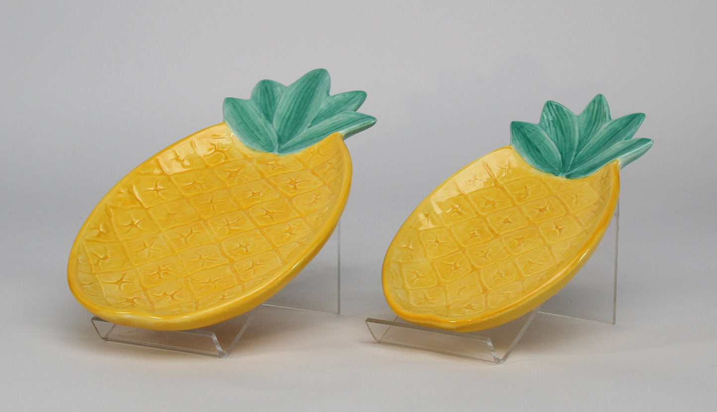 Hand Painted Ceramic Pineapple Plates - Set of 2 Home Décor Gift for Her Gift for Mom Kitchen Décor Summer Decor