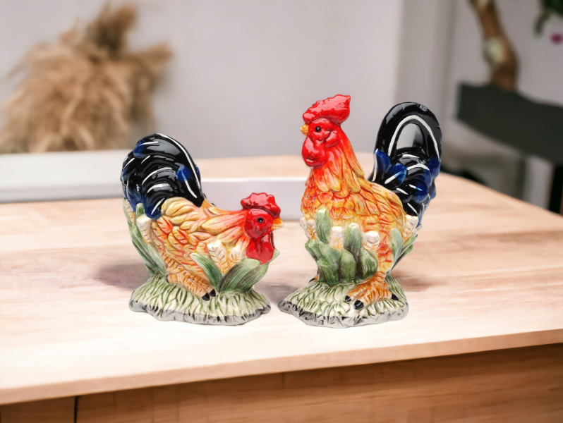 The Happy Farm: Ceramic Rooster Salt & Pepper Shakers Home Décor Gift for Her Gift for Mom Kitchen Décor Farmhouse
