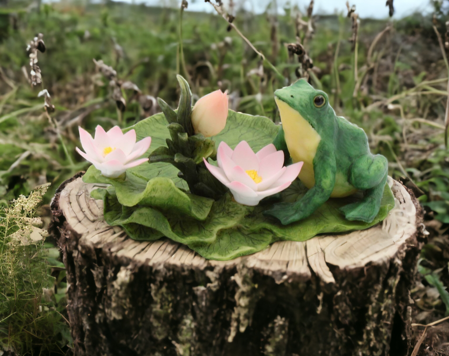 Ceramic Frog with Lotus Flowers Candle Holder, Home Décor, Gift for Her, Mom, Spring Décor, Cottagecore, Nature Lover Gift