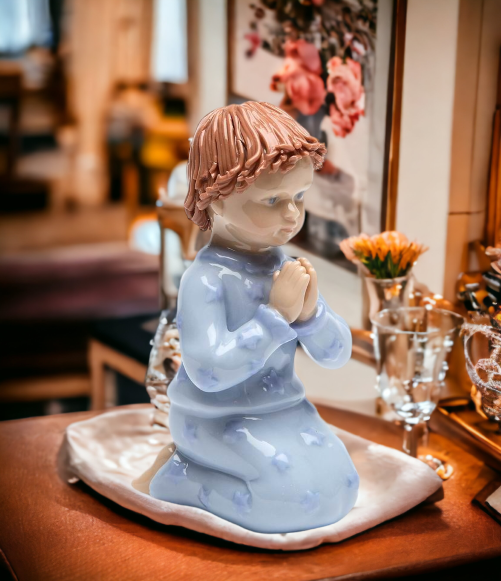 Ceramic Praying Boy Figurine, Religious Décor, Religious Gift, Church Décor, Church Gift, Baptism Gift