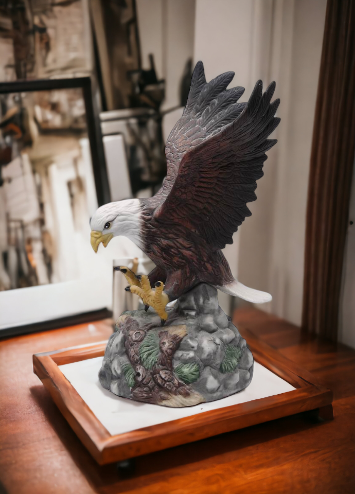 Ceramic Bald Eagle Figurine, Home Décor, Patriotic Gift, Gift for Mom, Gift for Dad, Independence Day Décor, July 4th, Gift for Veteran