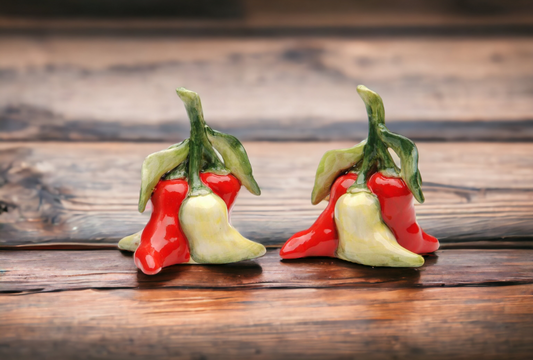 Hand Painted Ceramic Chili Salt & Pepper Shakers, Home Décor, Gift for Her, Gift for Mom, Kitchen Décor, Farmhouse Décor, Mexican Decor