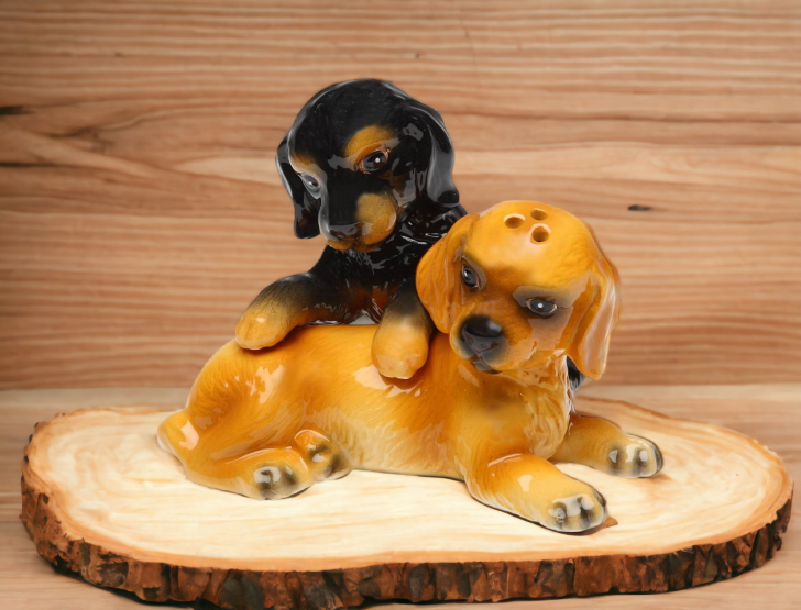 Ceramic Cocker Spaniel Salt & Pepper Shakers, Home Décor, Gift for Her, Gift for Mom, Kitchen Décor, Dog Lover Gift